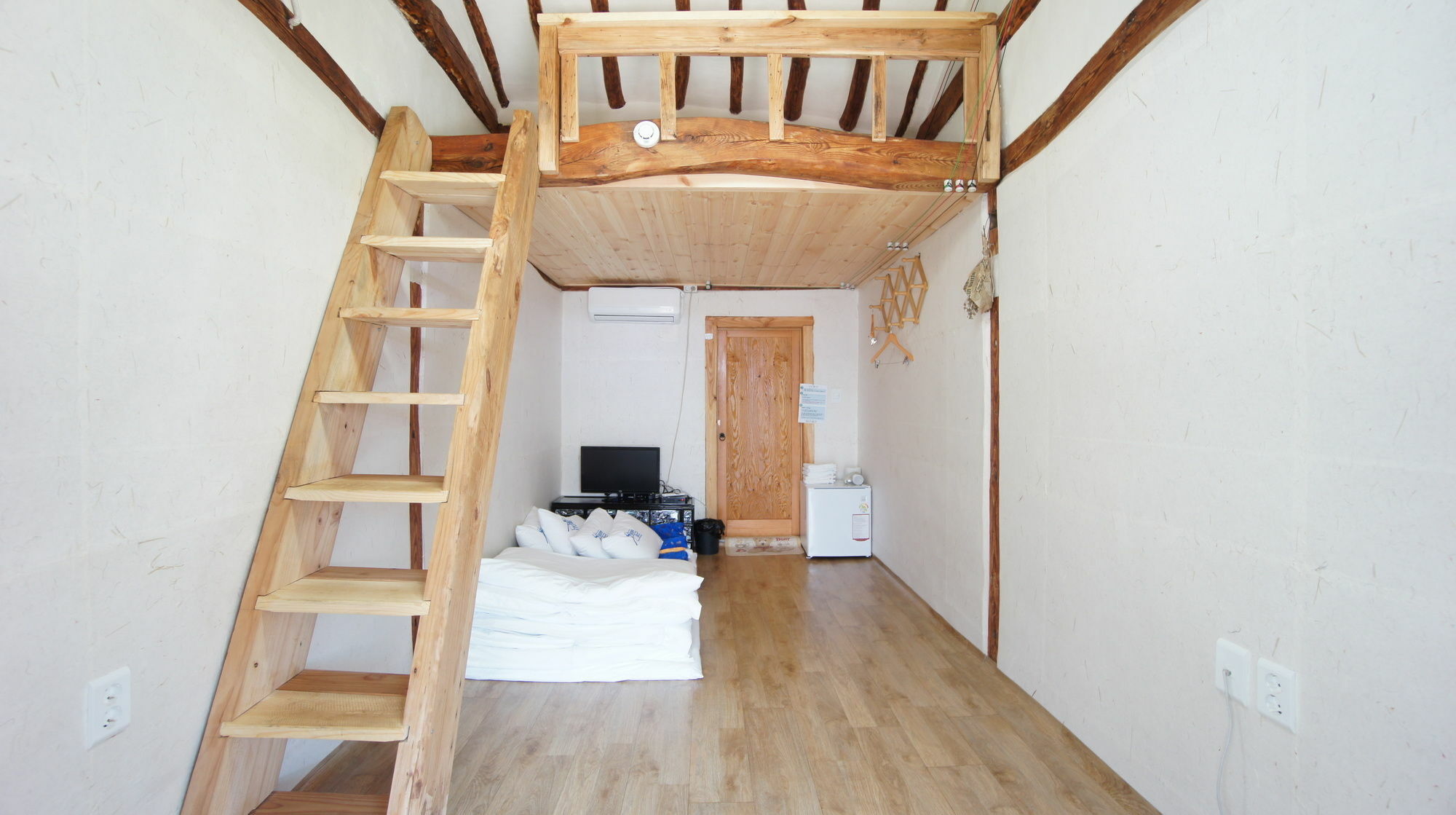 1928 Suimmaru Hanok Guesthouse جيونجو المظهر الخارجي الصورة
