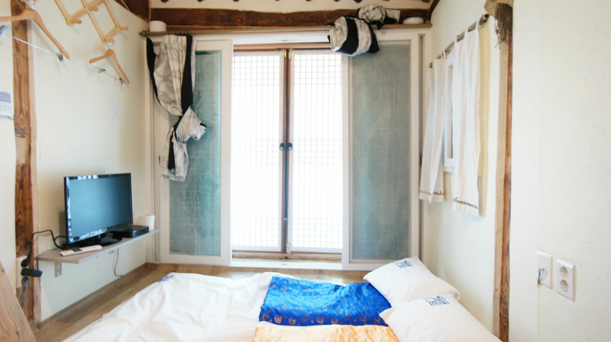 1928 Suimmaru Hanok Guesthouse جيونجو المظهر الخارجي الصورة